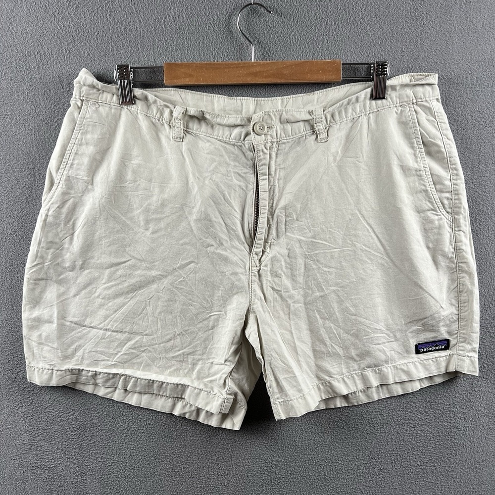 Patagonia Shorts Mens 38 Beige Organic Cotton Hemp Blend Camping Hiking Fishing